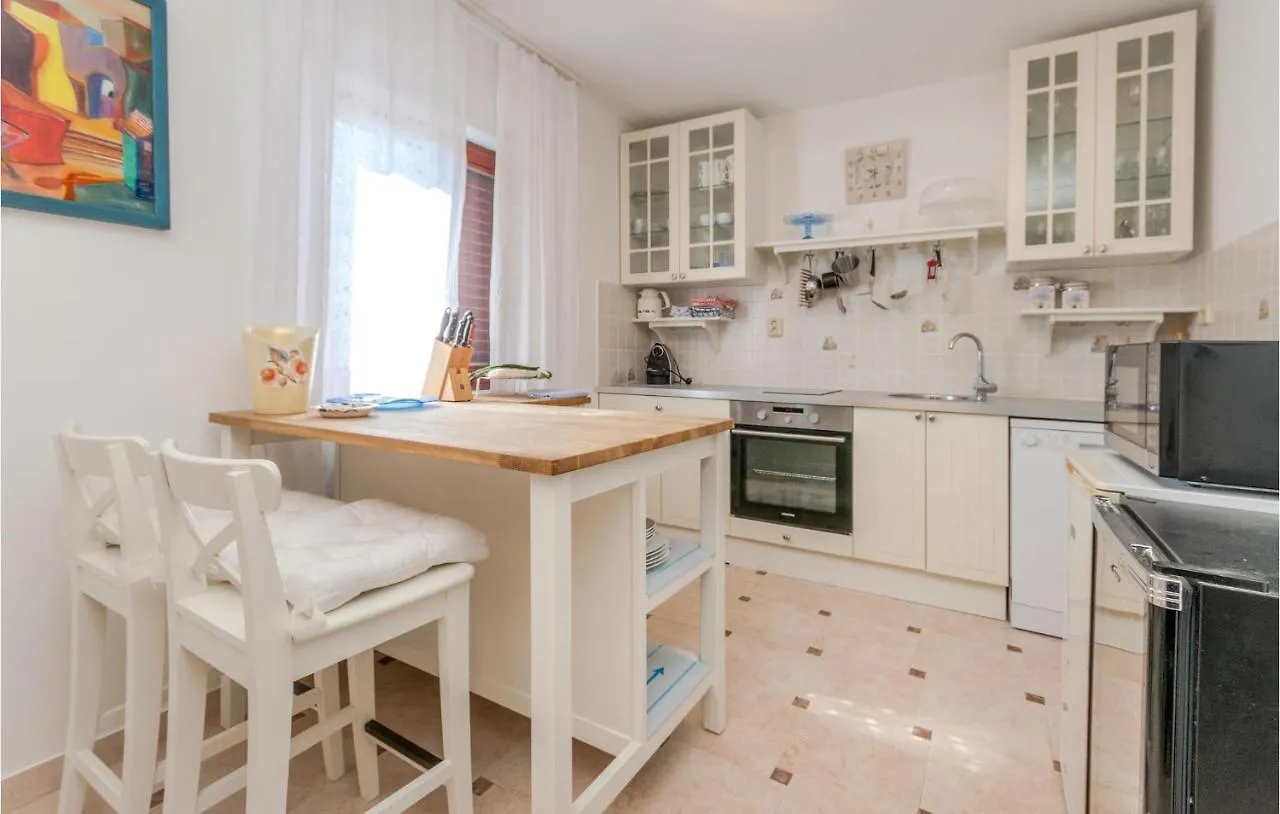 Stunning Home In Ugljan With Kitchen